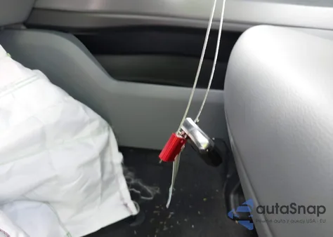 2025 Ford F-150 Lightning Flash z USA, uszkodzony, nr VIN 1FT6W3L78SWG01630